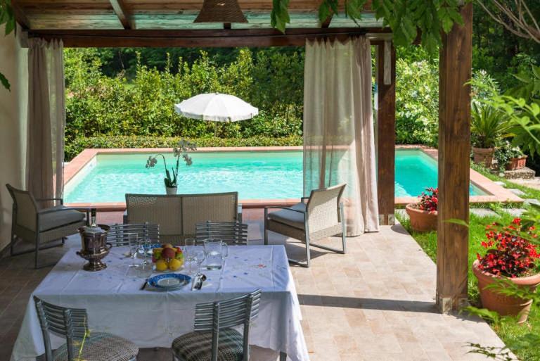 Villa Con Piscina Esclusiva Nel Verde ルッカ エクステリア 写真