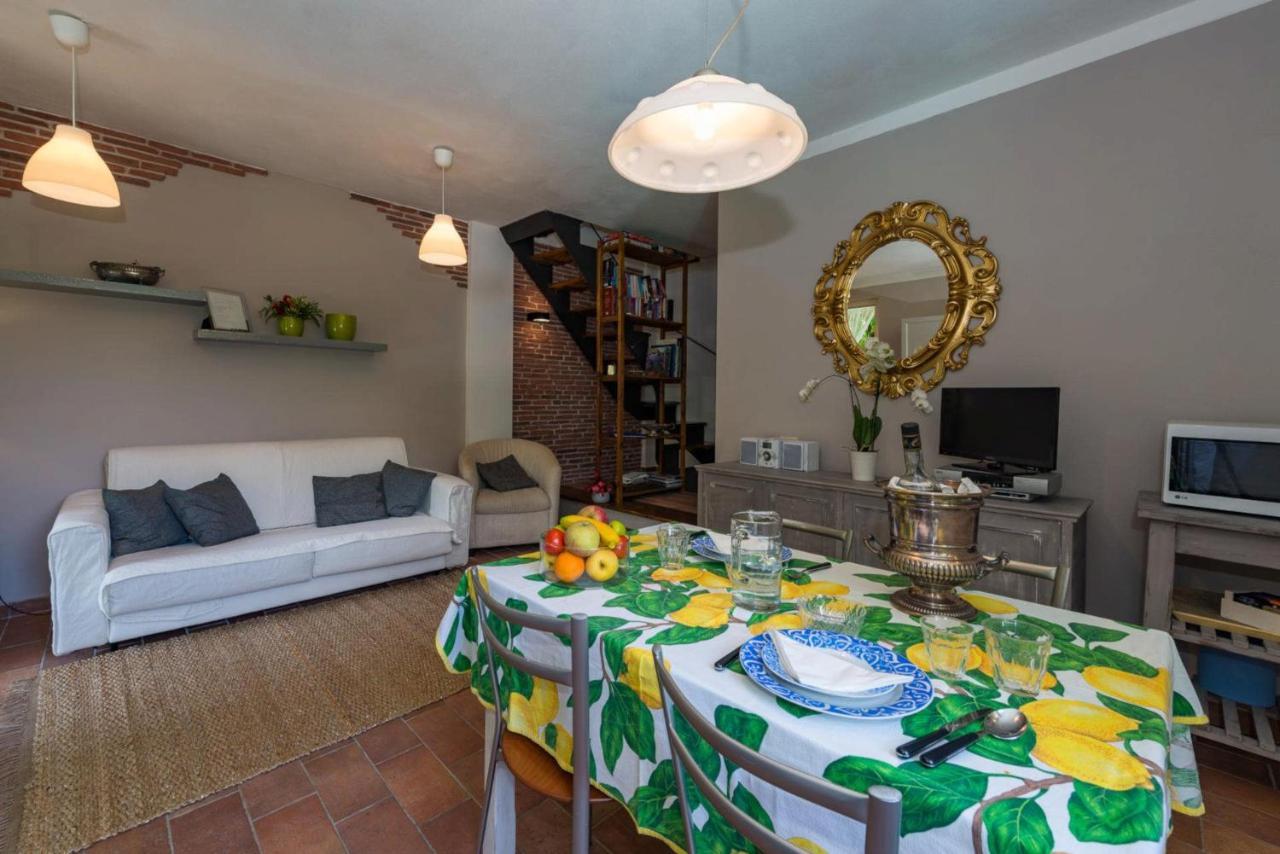 Villa Con Piscina Esclusiva Nel Verde ルッカ エクステリア 写真